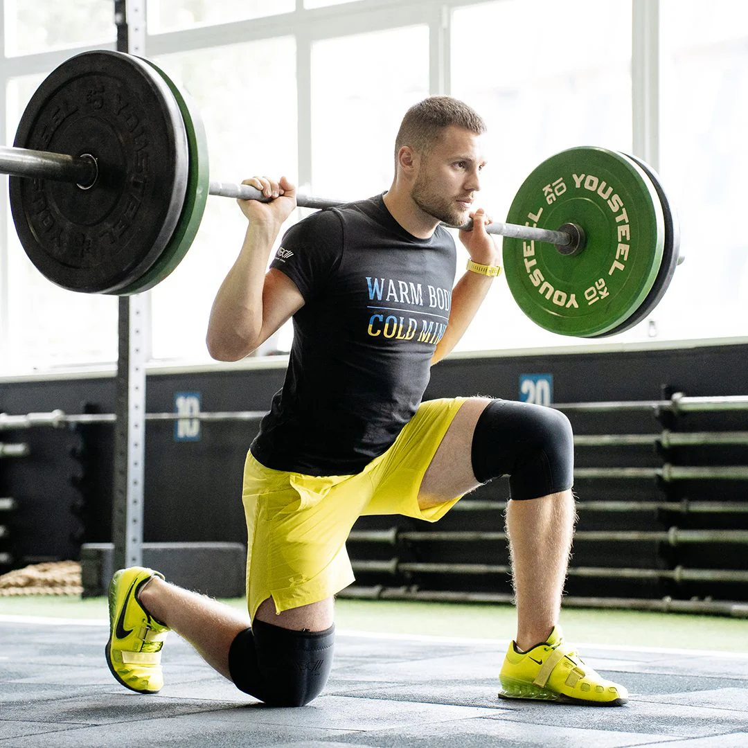 7mm Weightlifting Knee Sleeves Black & White - Image 6