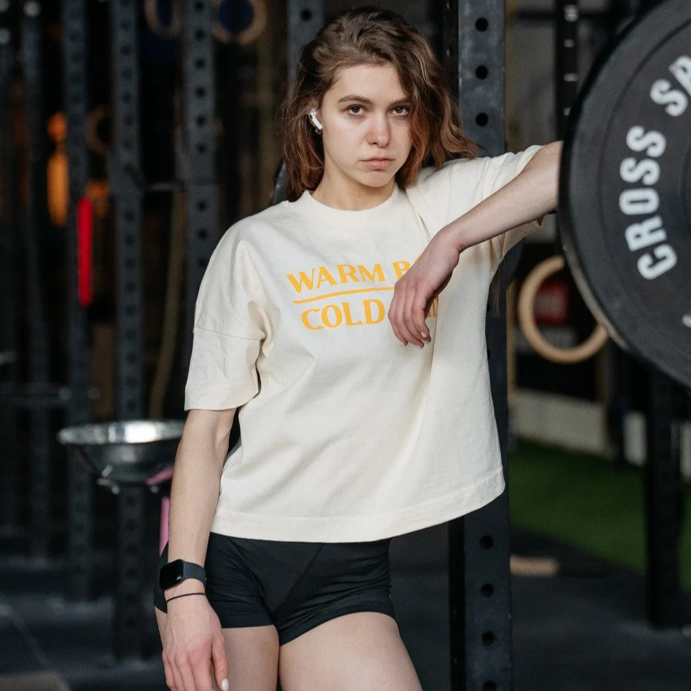 Women’s T-shirt Strong Oversize - Image 4